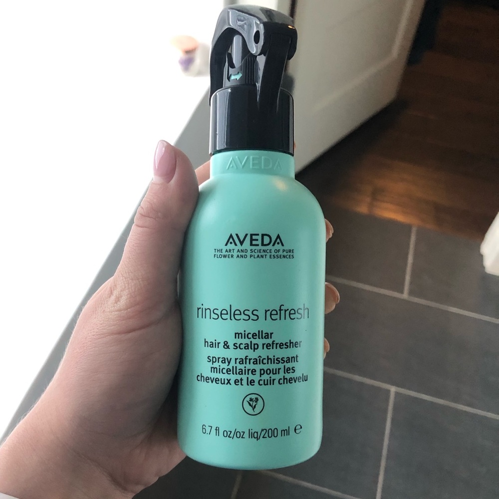 COPY - Aveda Rinseless Refresh